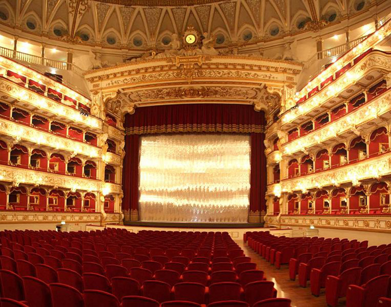 Teatro Petruzzelli Bari