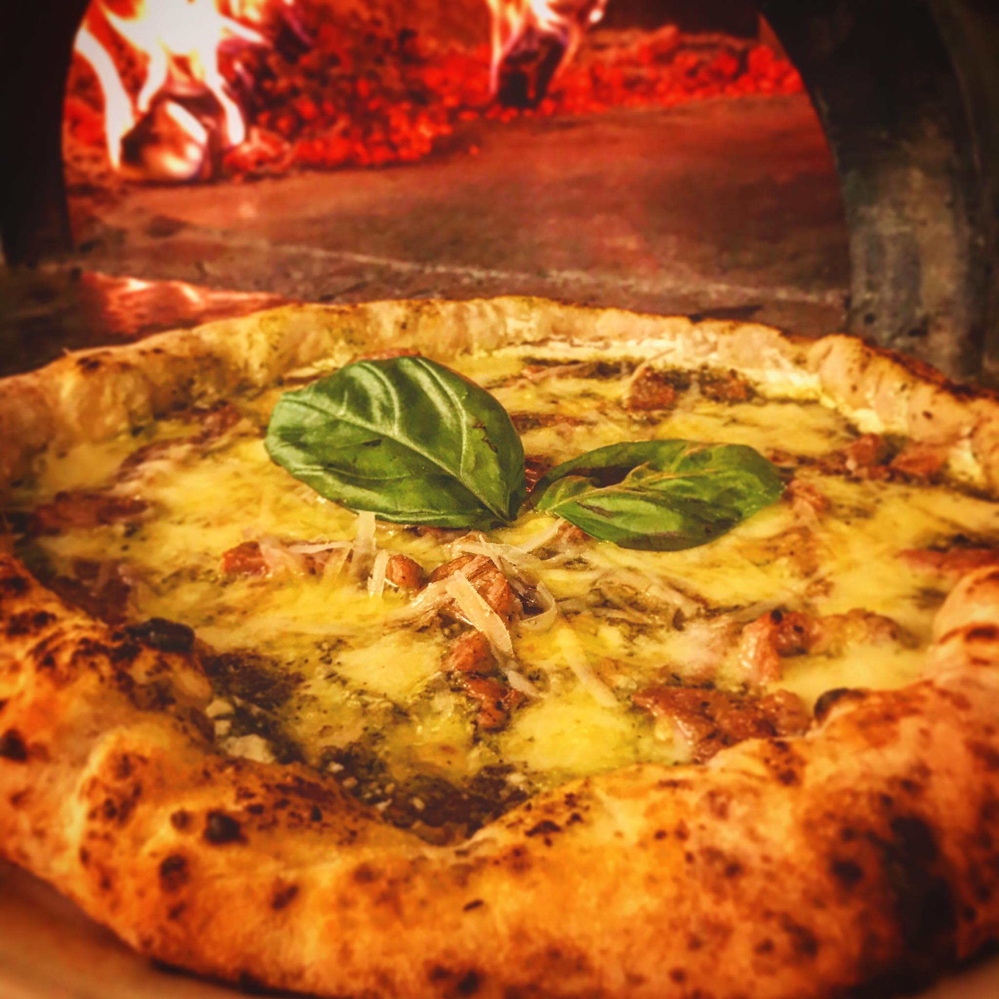 La Pizza dell'antica pizzeria dell'angelo