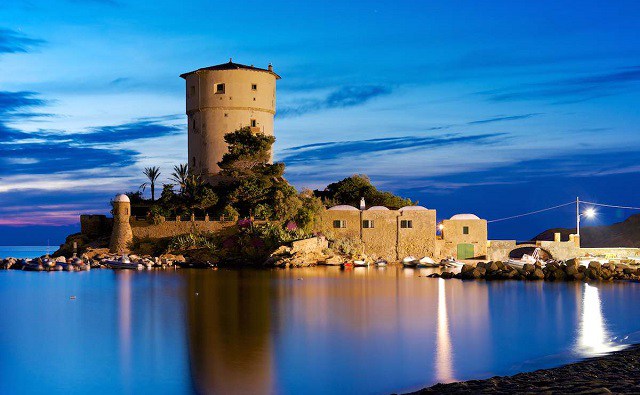 Torre-di-Campese-isola del giglio - Borghi della Toscana