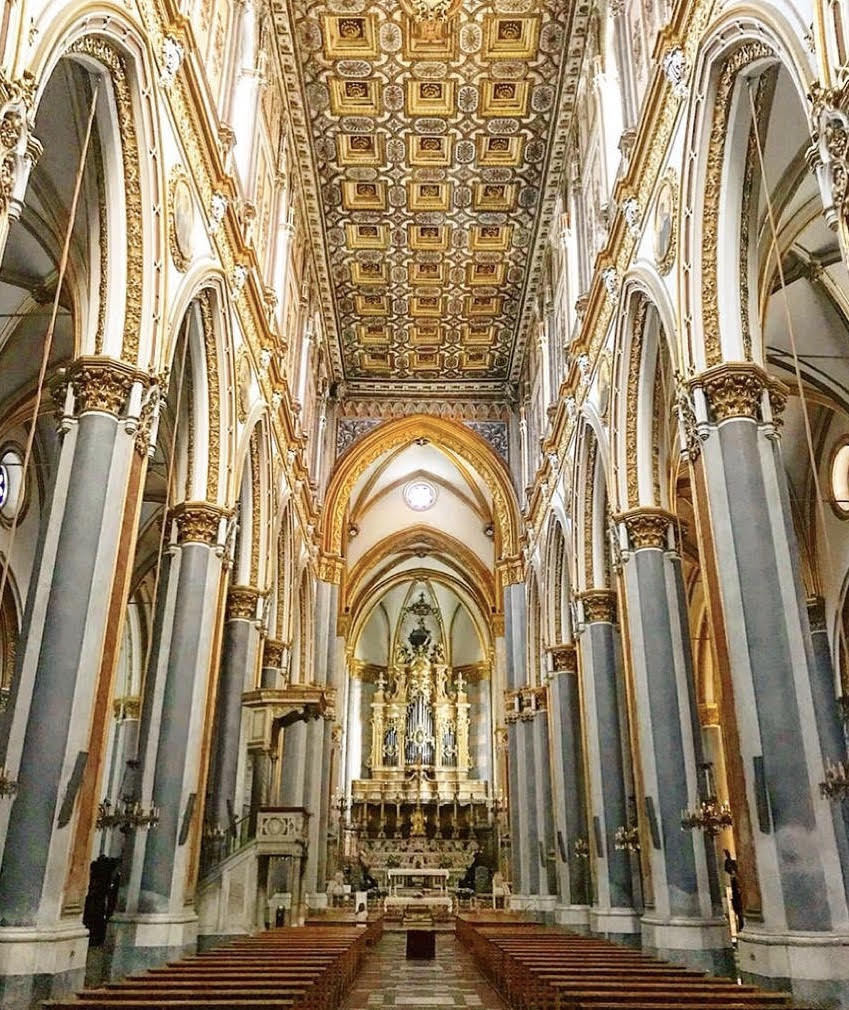 Basilica di San Domenico Maggiore Napoli