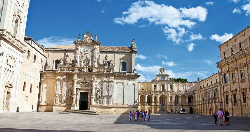 Piazze e quartieri