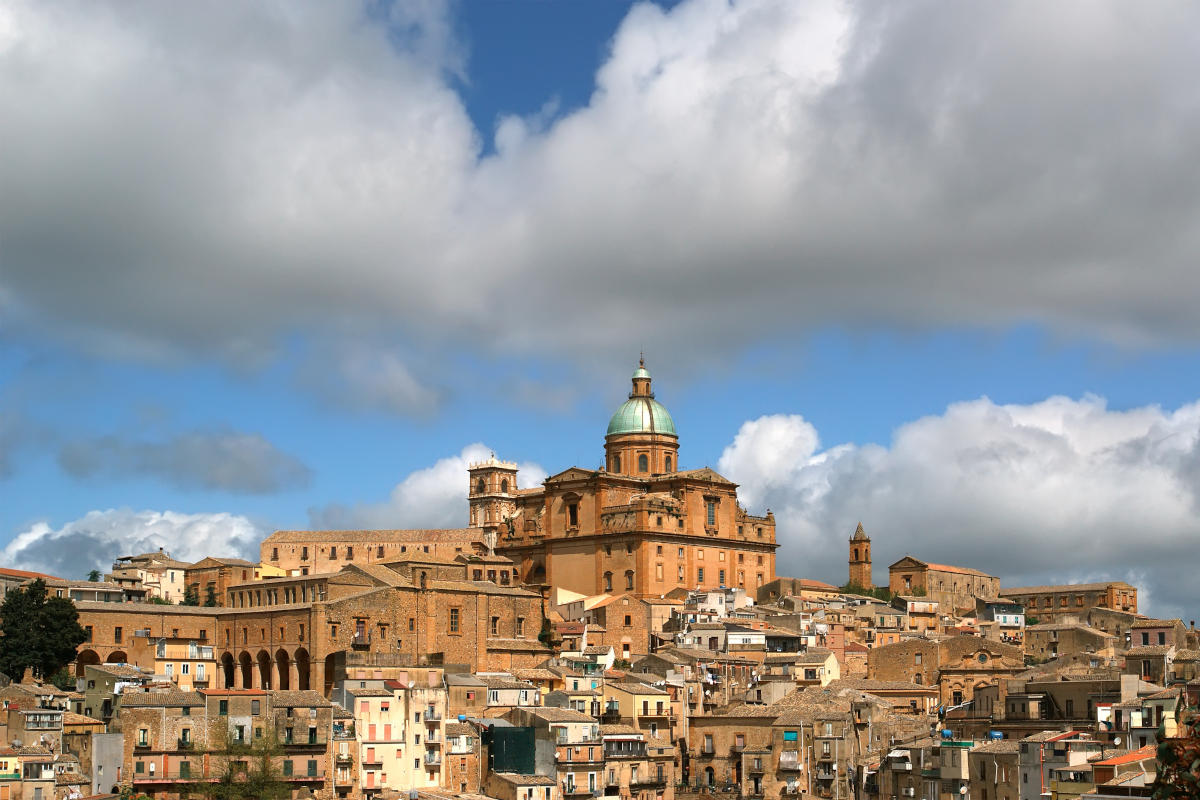 Centro storico, palazzi e monumenti