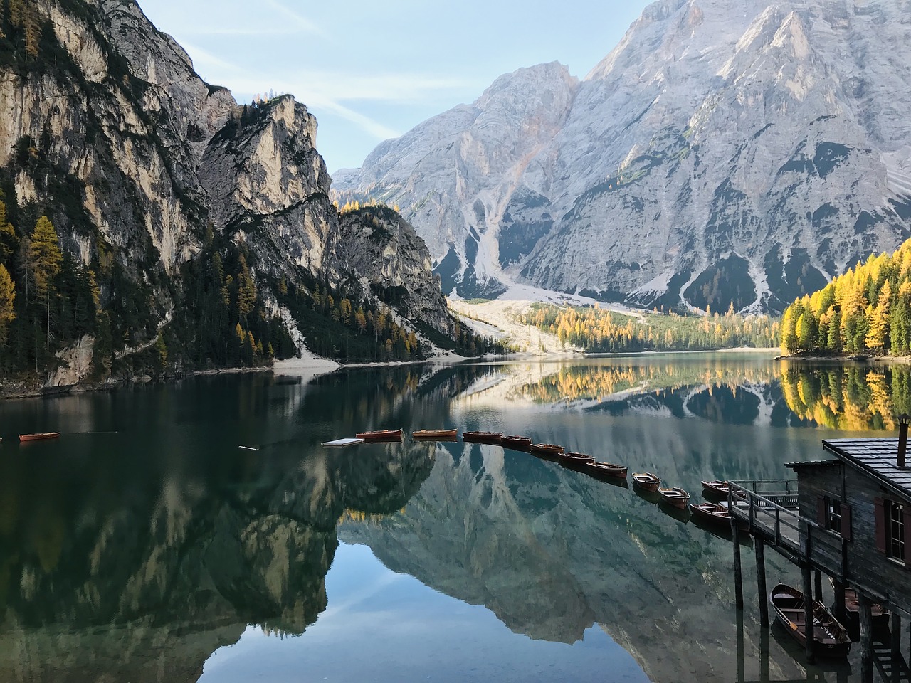 Lago di Braies in inverno
